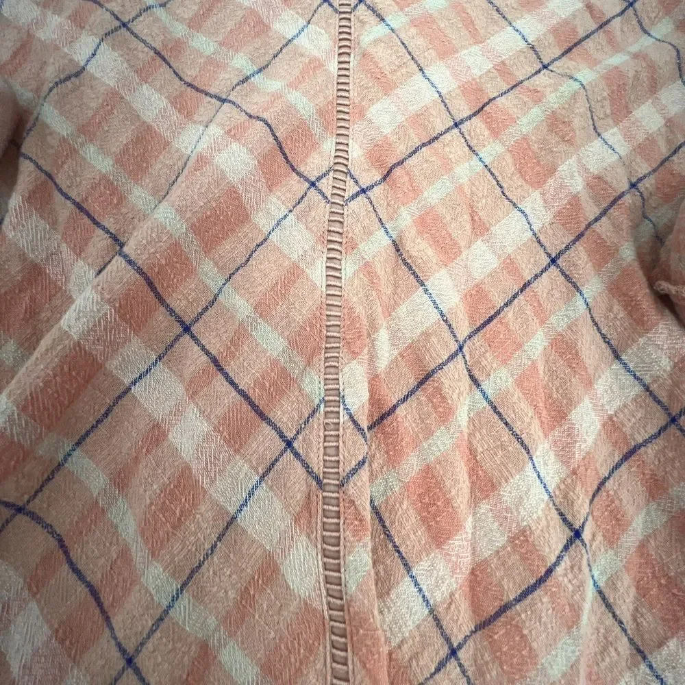 Soft surroundings 100% cotton womens roll tab sleeve plaid v-neck Phoebe L - Picture 2 of 5